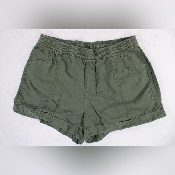 Old Navy Pants - Old Navy High Rise Linen Viscose Womens Medium Army Green Shorts‎ Pockets